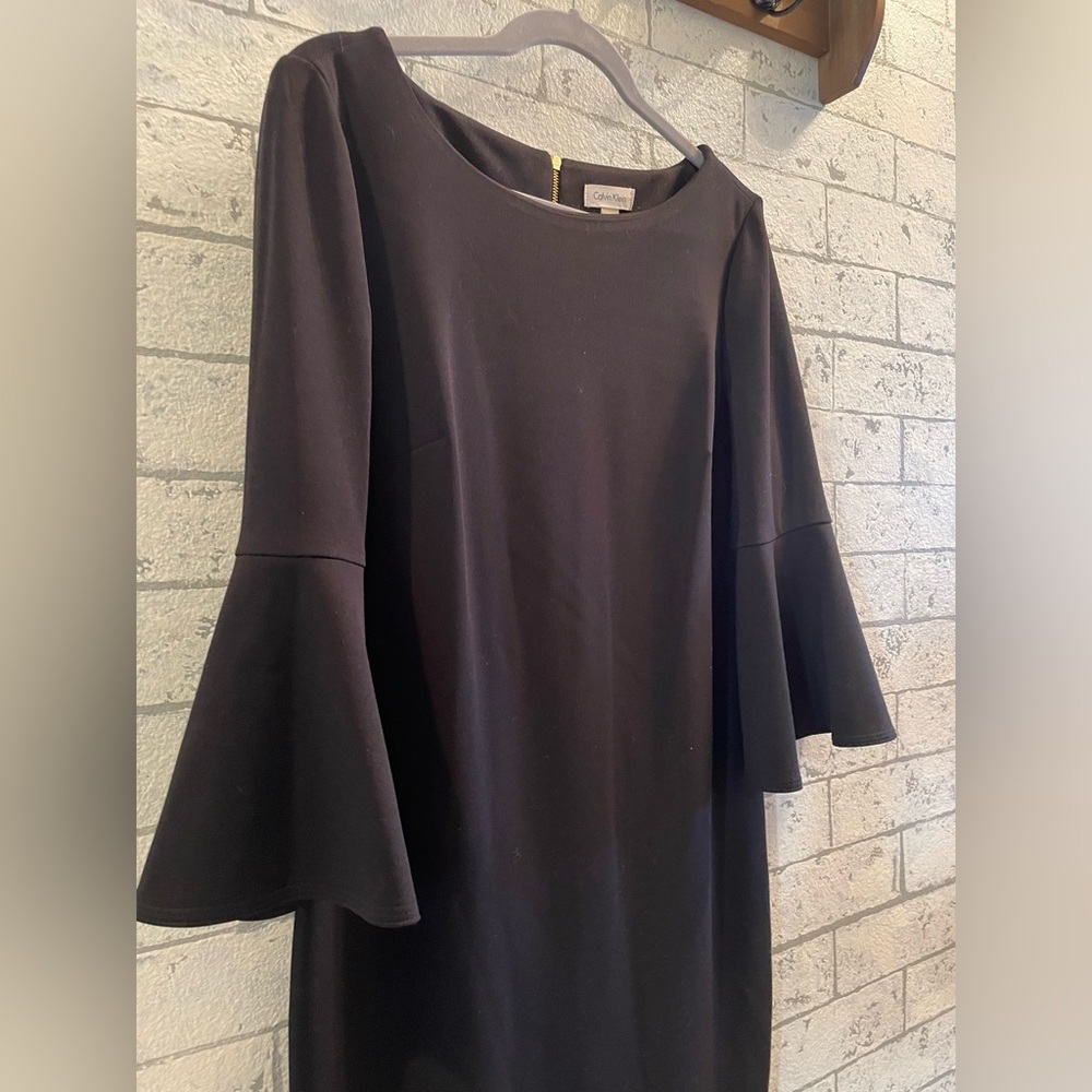 Ladies Calvin Klein sz 14 black dress w/ bell sleeves, holiday party ready!!